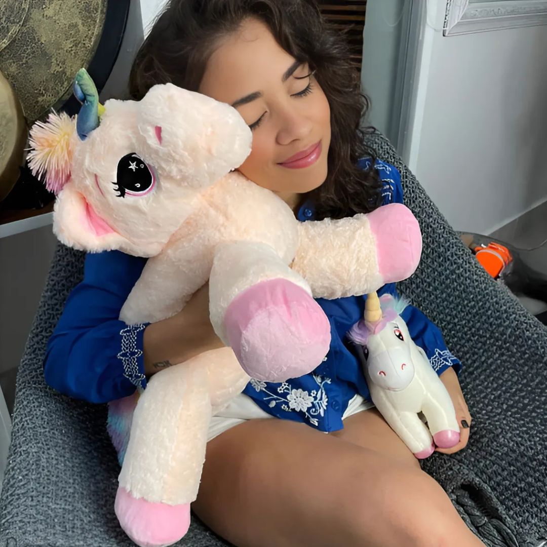 Morbido peluche di unicorno arcobaleno - immagine 3